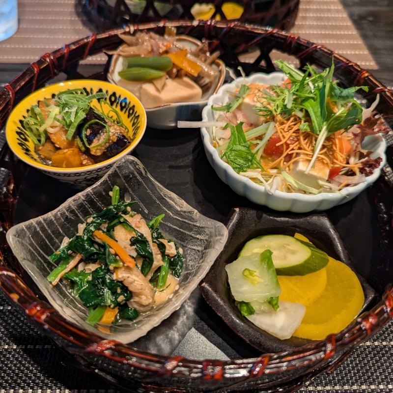 竹籠ランチ（エビフライ  自家製タルタルソース）(希志庵)