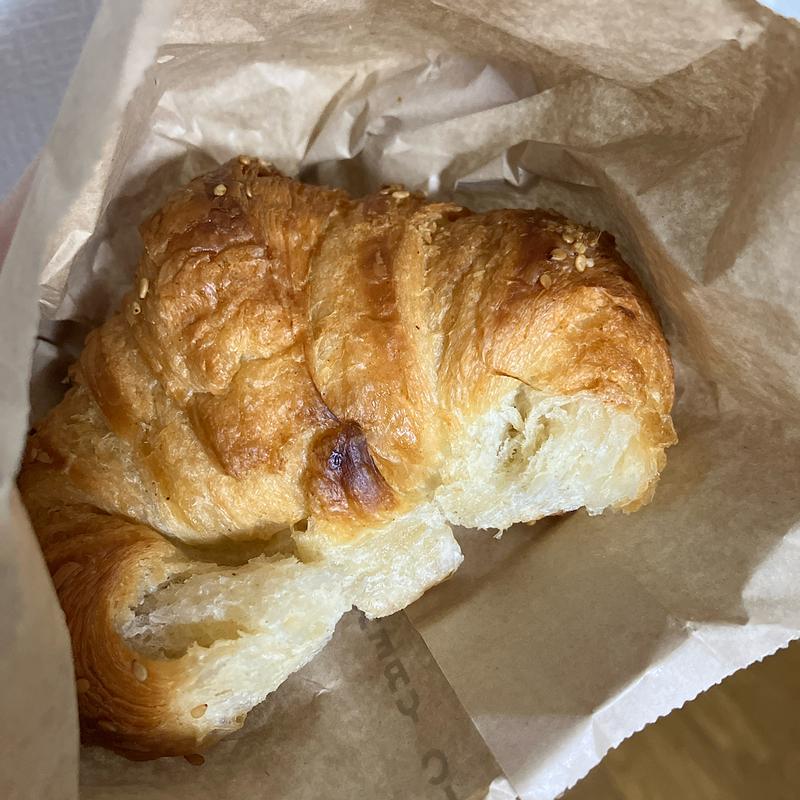 プレッツェルクロワッサン(the city bakery)