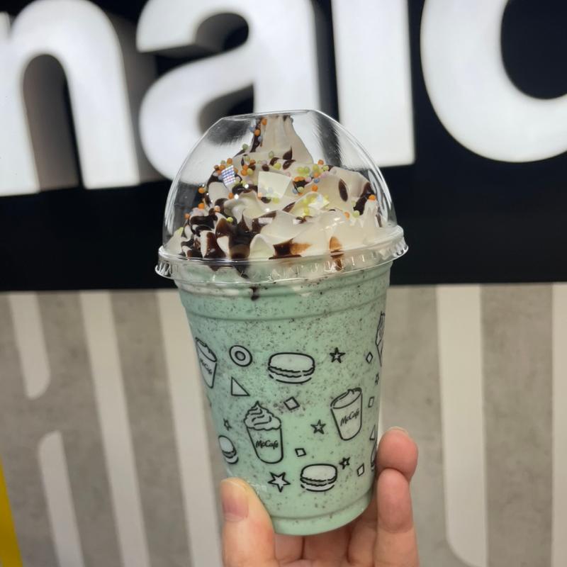 チョコミントフラッペ(マクドナルド 今池店)