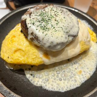 オムドリアハンバーグラクレットチーズ(神戸元町ドリア 三井アウトレットパーク札幌北広島店)