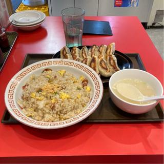 ガーリック炒飯(大)&ニンニク肉肉肉餃子(2人前)(大阪王将 御徒町店 （オオサカオウショウ）)