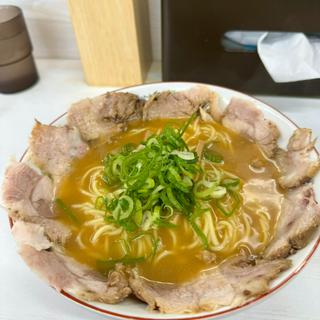 チャーシュー麺(ラーメン あかつき)