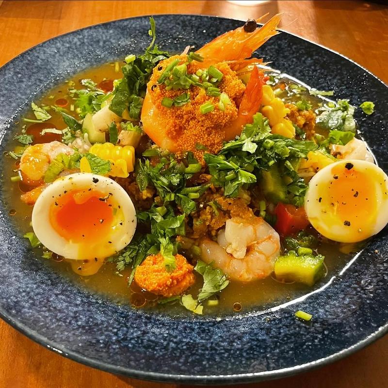 (スパイスカレー キテレツ)