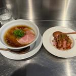 醤油そばと肉丼お得セット(中華そば成城青果)