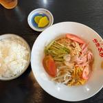 冷麺 白飯 中(かたおか)