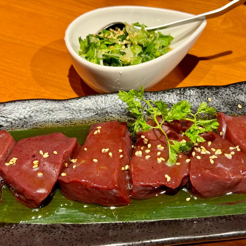 レバー塩ニラ焼き(炭火焼肉 ぐら)