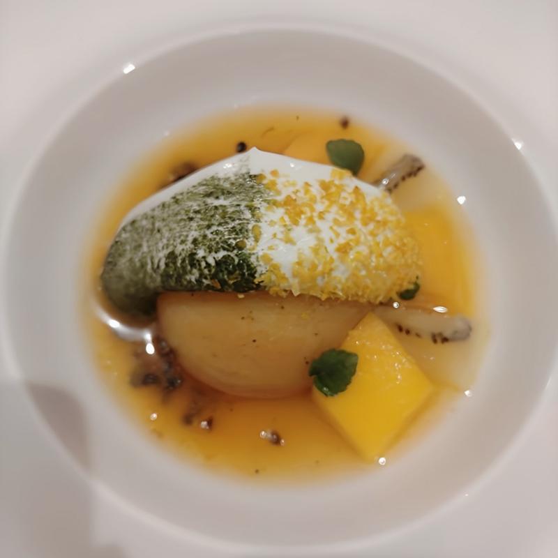 バニラアイスクリームと柑橘のヴェリーヌ(フランス料理 ラ・ベ La Baie)