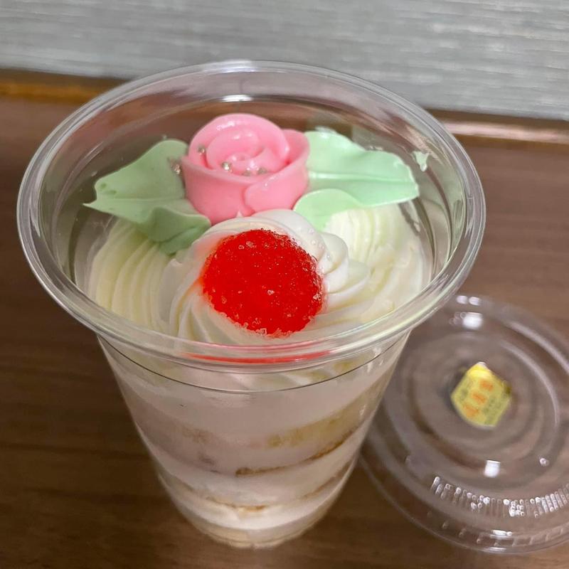 バタークリームケーキ(風月堂 山下駅前店)