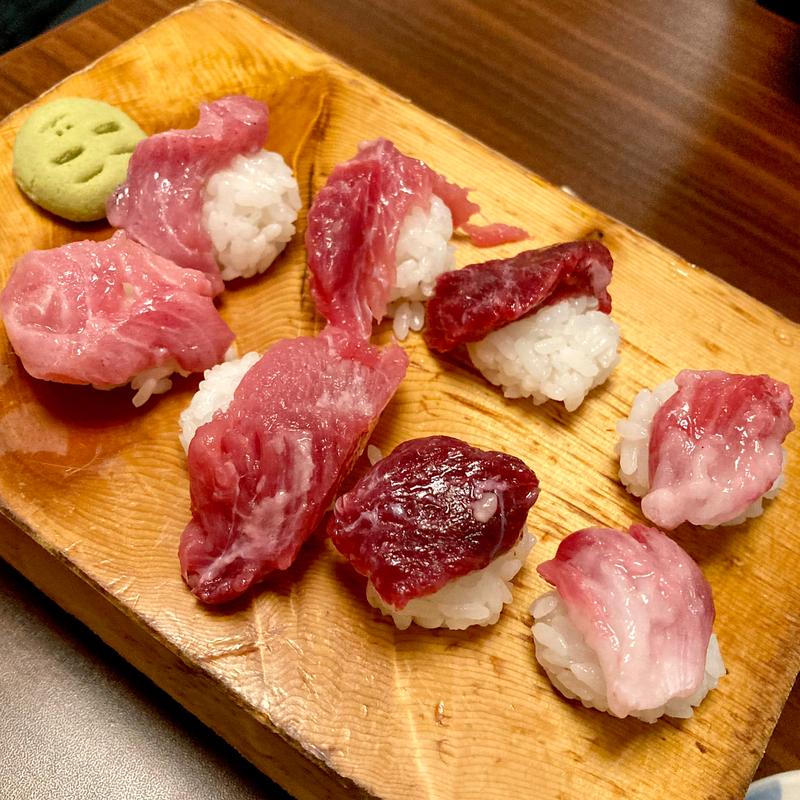 トロにぎり(酒処 くろしを)