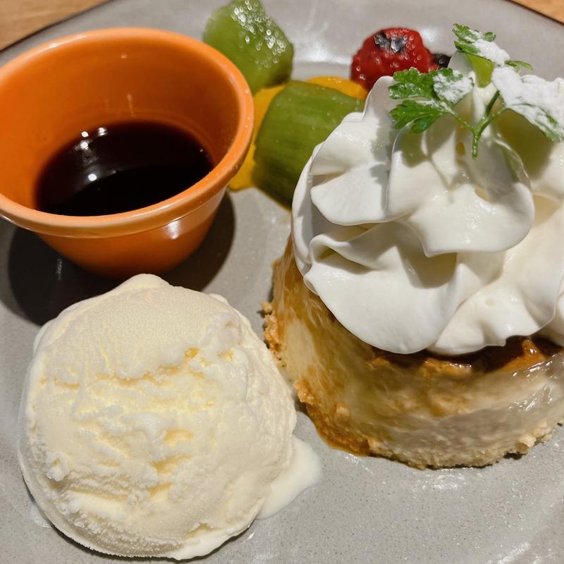 バスクチーズケーキ(PISOLA 横浜本郷台店)