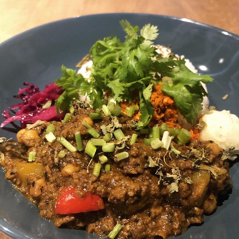 季節野菜のキーマカレー(BIN CURRY (ビンカリー))