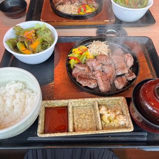 (美味しいお肉の店 やまの)