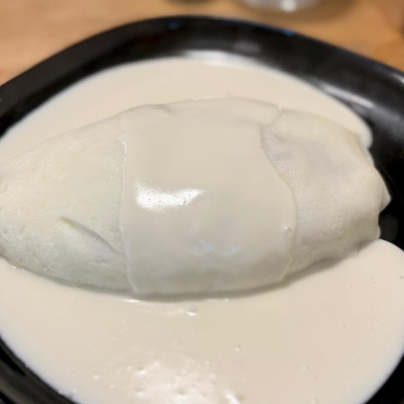 白いオムライス(BONGO （ボンゴ）)