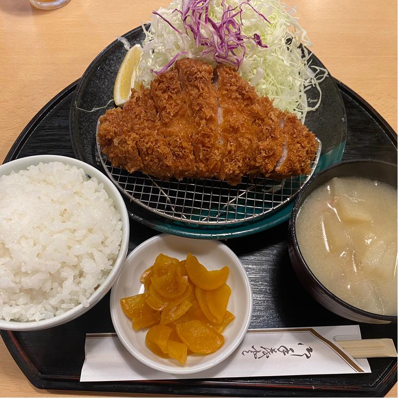 ロースカツ定食(とんかつ 和栗 )