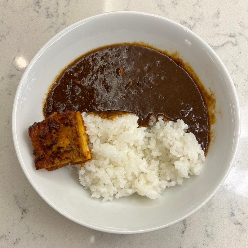 NARITA CLUB CURRY(ユナイテッドクラブ （United Club【旧店名：レッド カーペットクラブ】）)