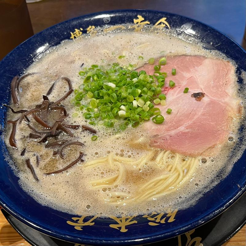 ラーメン(博多一幸舎 博多本店)