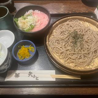 ネギトロ丼・そばセット(矢まと 秋葉原店)