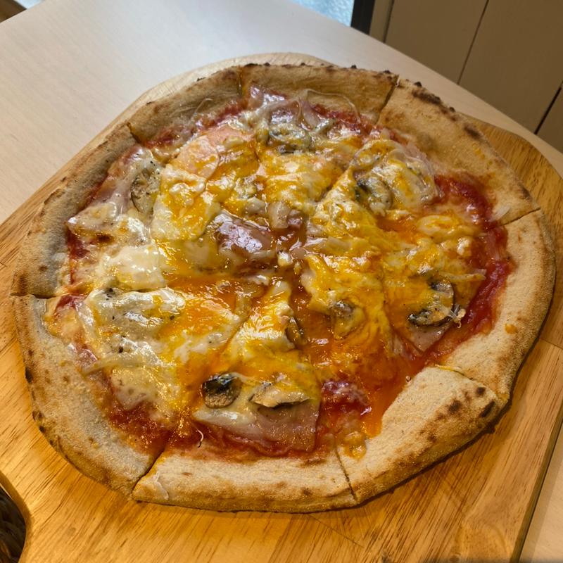 今月のピッツァ(アロハピザ)