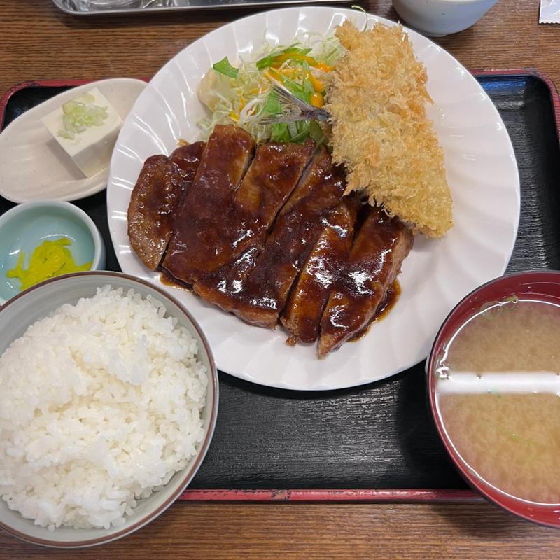 トンテキ定食アジフライ付(市場ガッツめし やまどん)