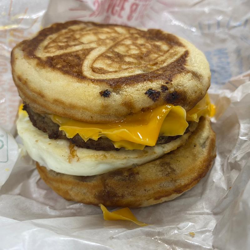 マックグリドルソーセージエッグ(マクドナルド マリノアシティ店)