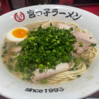煮玉子ラーメン(宮っ子ラーメン 伊丹店)