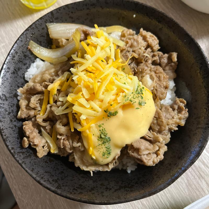 チーズ牛丼　3倍盛(すき家 五泉東本町店 )