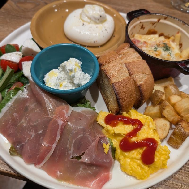 プレートランチ(good spoon pizzeria＆cheese 横浜モアーズ店)