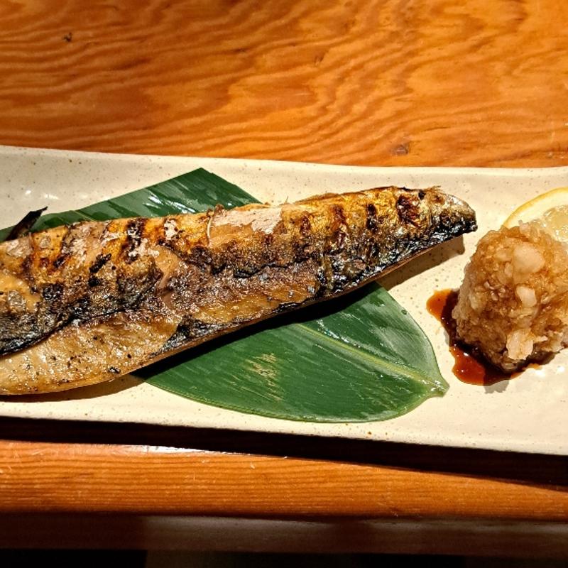 とろ塩鯖焼き(本マグロ炉端劇場 魚島屋)