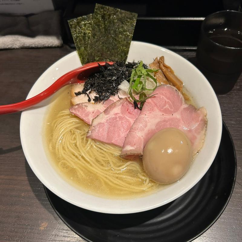 香味牡蠣オイル塩中華蕎麦(麺処 夏海 )