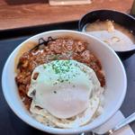 エッグハンバーグ丼