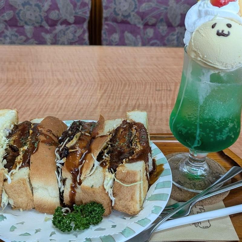 カツサンド メロンクリームソーダ(珈琲館アップル)