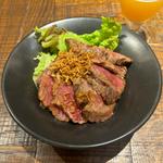 ステーキ丼(クラビス （CLAVIS）)