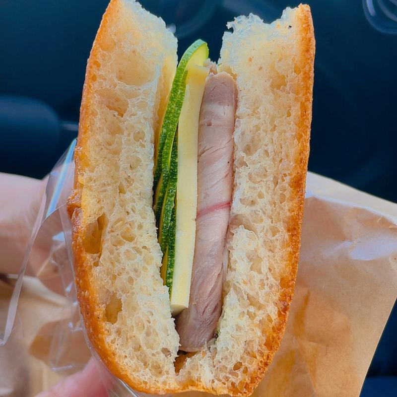 フォカッチャ サンド(ぱん処)