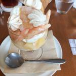 桃のパフェ(cafe+cake Baloo)