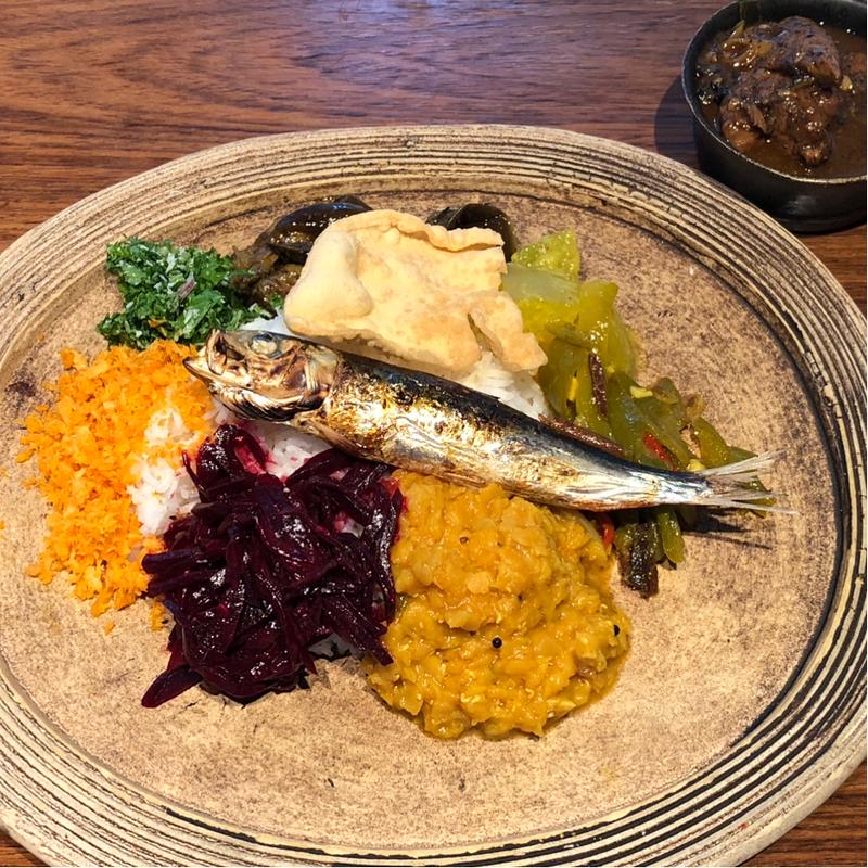 スリランカ定食(HOPPERS)