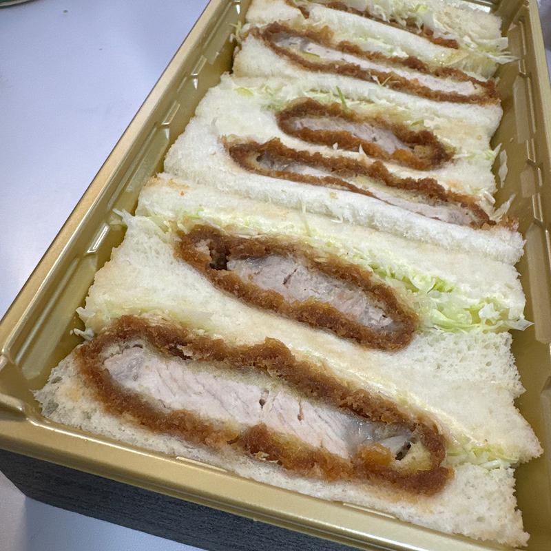 キャベツ入りロースかつサンド(とんかつ まい泉 青山本店 （まいせん）)