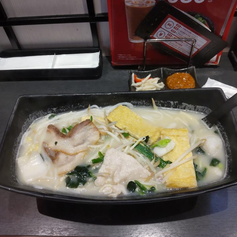 過橋米線(譚仔三哥(タムジャイサムゴー)新宿中央通り店)