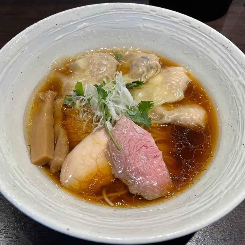 醤油わんたん(麺屋彩音(sign))