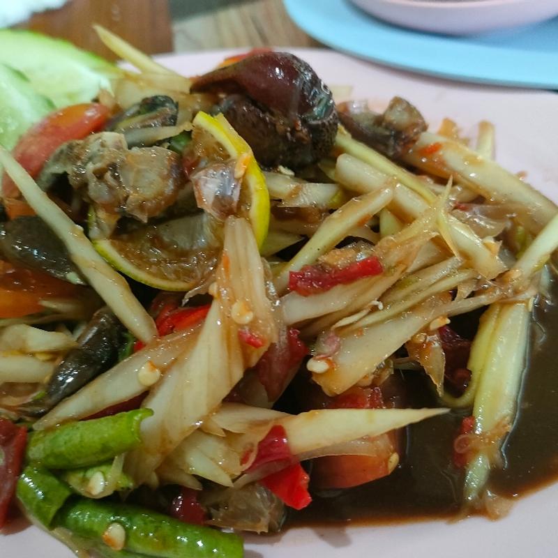 ソムタムプーパラー(ร้านส้มตำครกเหล็ก)