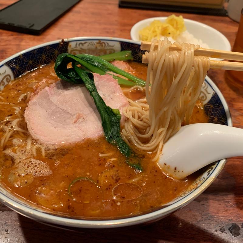 太肉担担麺(だあろうだんだんめん)中辛めんカタ(はしご 本店)