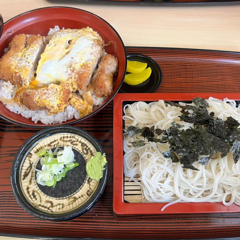 カツ丼セット(そば処まる八そば)