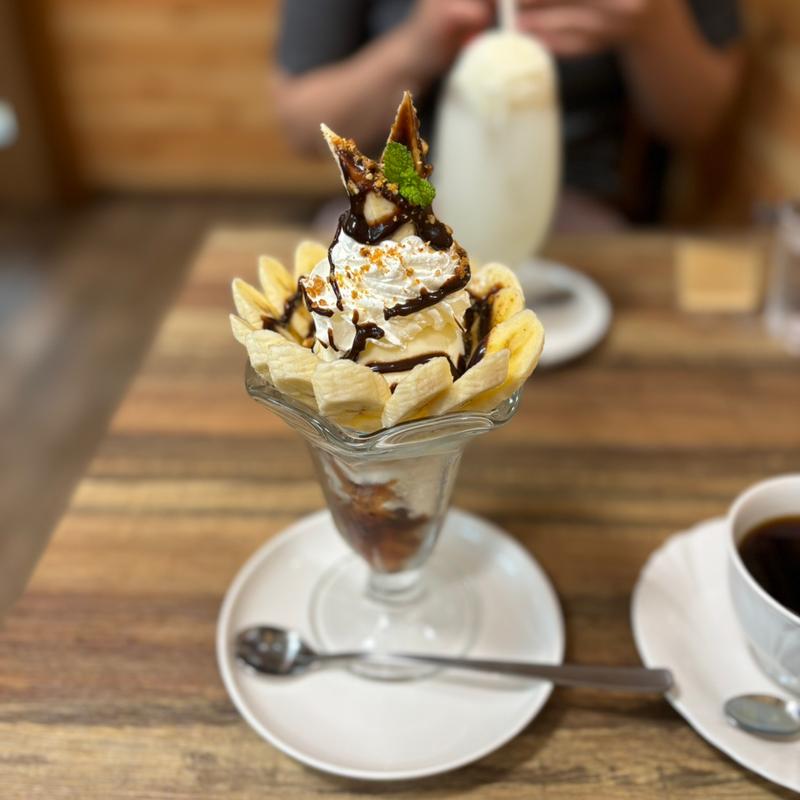 チョコバナナパフェ(カフェさんばる)