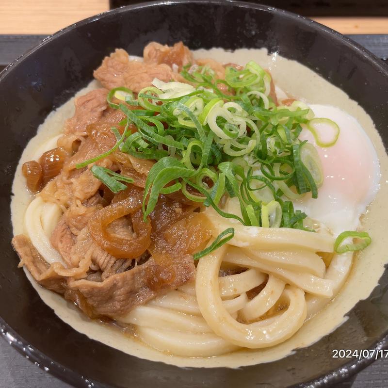 冷やし温玉肉うどん(丸亀製麺 羽田空港第2ビル店 )