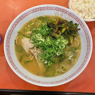 ラーメン(金龍ラーメン 戎橋筋店)