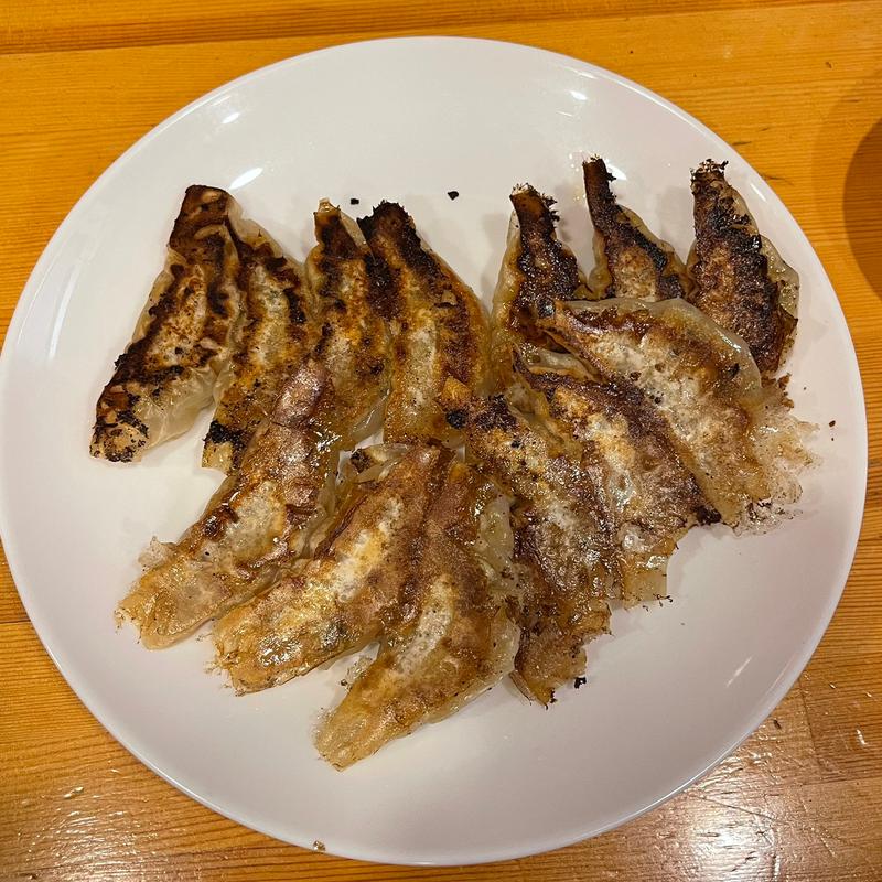 きらく特製餃子(ラーメン・ギョーザ・たこやき キラク)