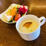 ランチスープ & サラダ(洋食屋 青空 （ヨウリョクヤ アオゾラ）)