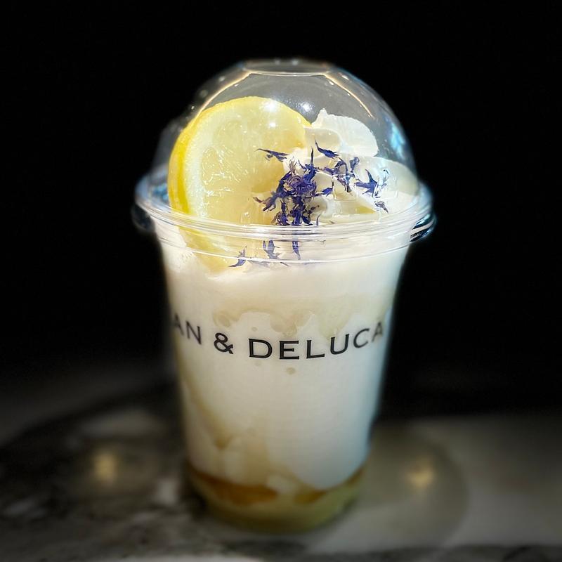 ハニーレモンフラッペ(DEAN & DELUCA カフェ成城)
