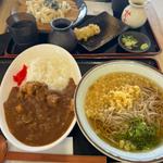 極旨ホテルカレー小盛　冷したぬきそば