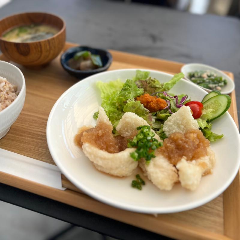 白身魚のフライ定食(ヨルの部)