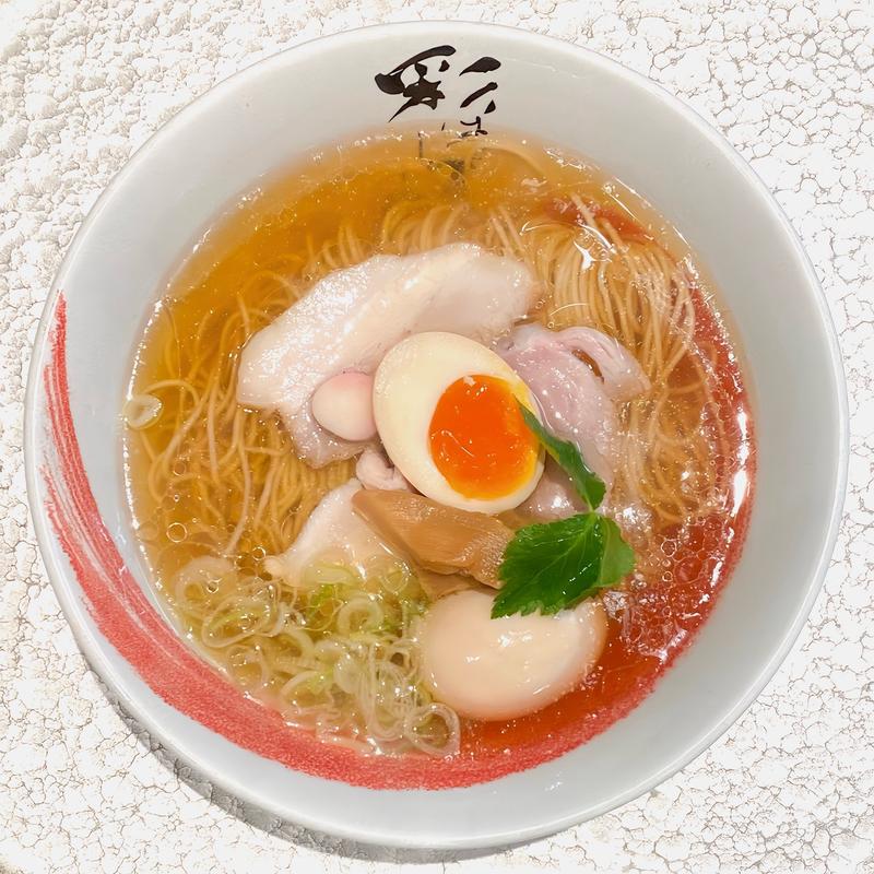 中華そば (白)(彩はにほへと
)